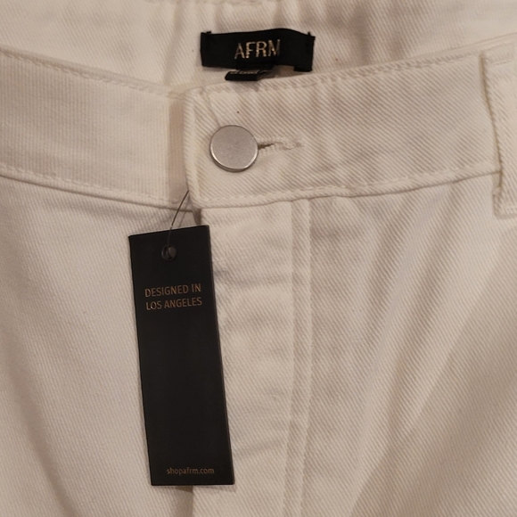 NWT AFRM RIPPED WHITE JEANS - Picture 4 of 7